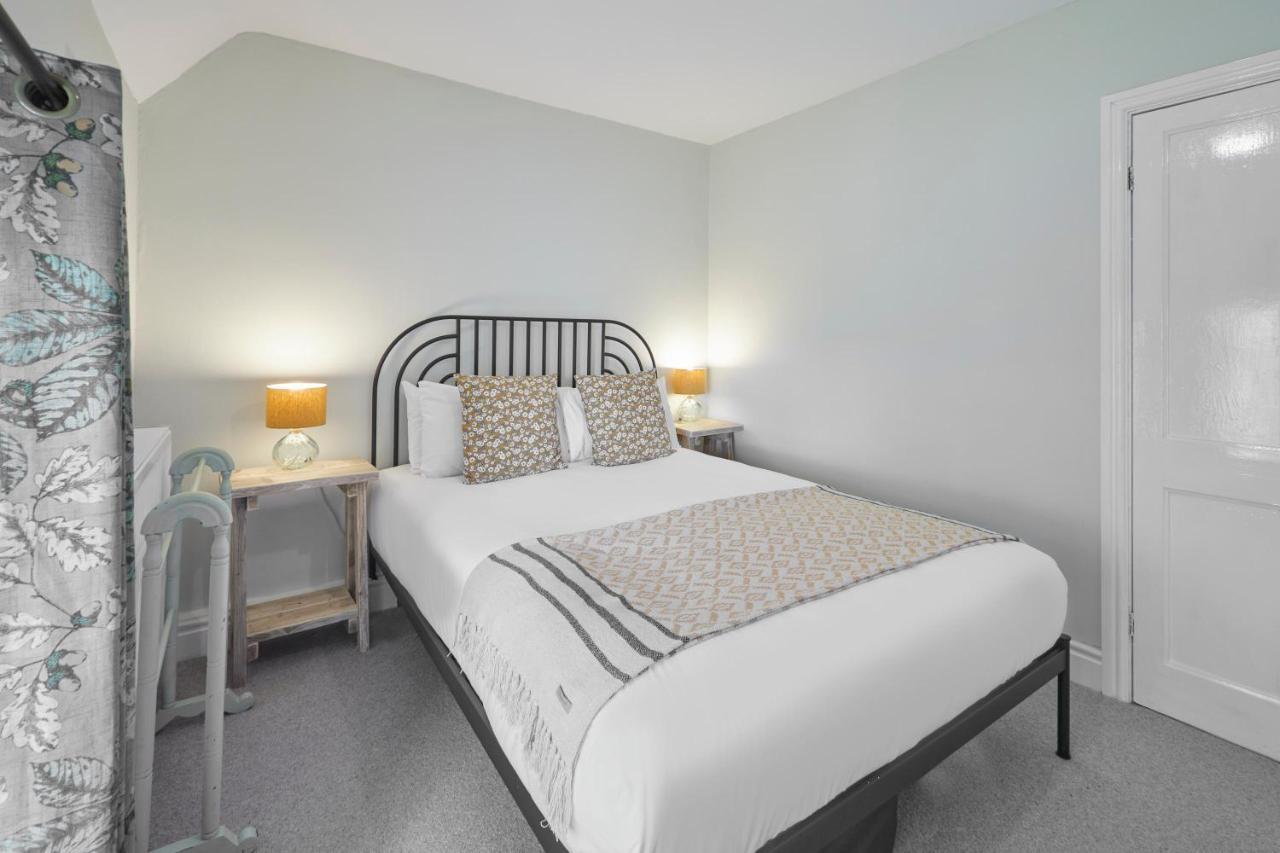 Host & Stay - Lop Hall Danby Exterior foto